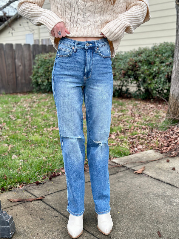 Judy Blue Tummy Control Straight Leg Jeans