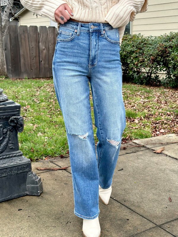 Judy Blue Tummy Control Straight Leg Jeans