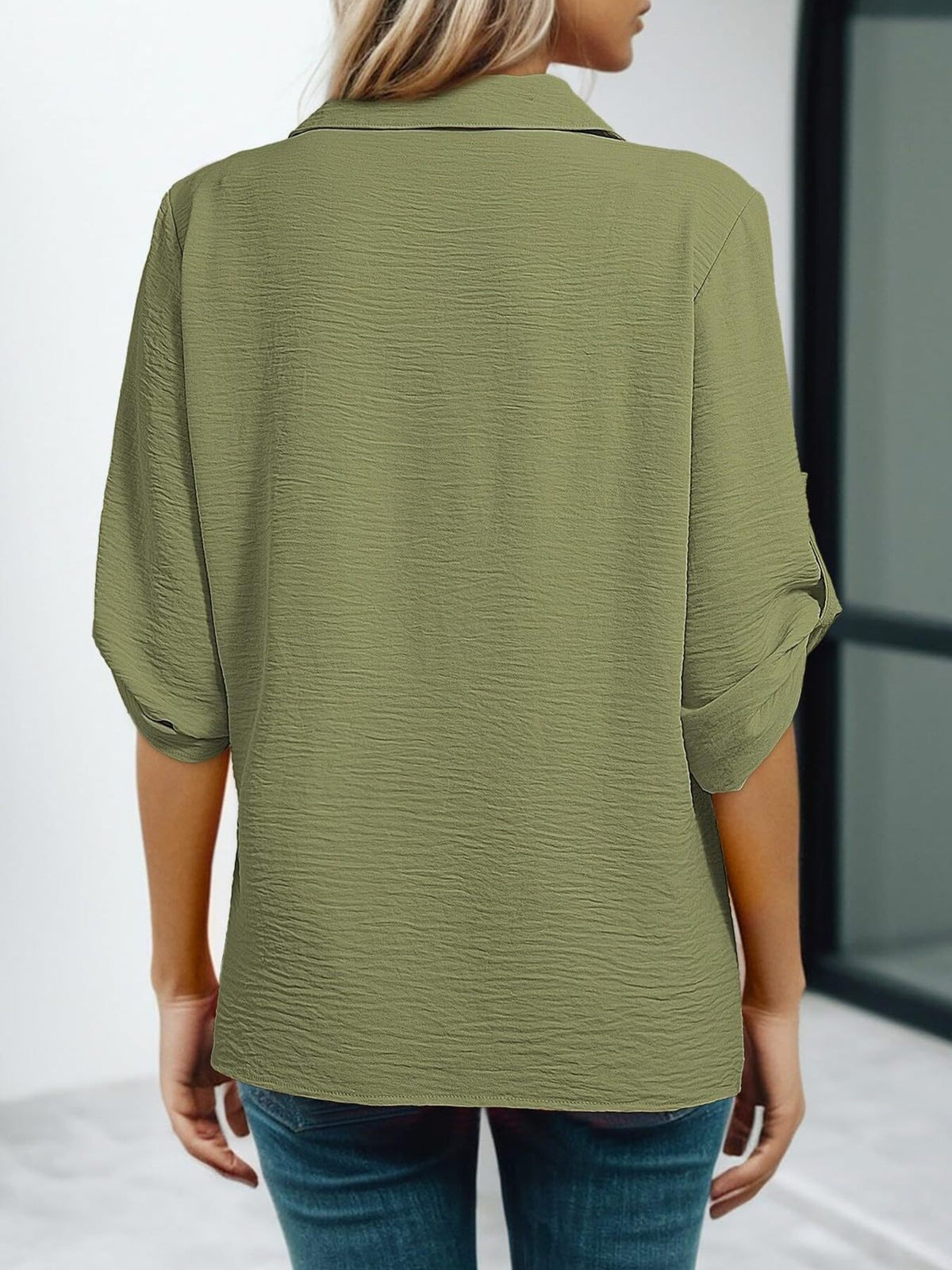 2ef0989788344700b3d07ed999555db8-Max