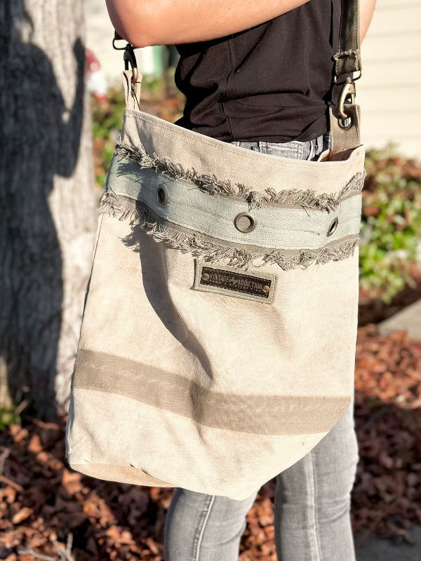 Vintage Addiction Plain Print Tent Bucket Bag