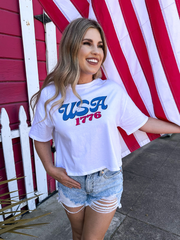 Cropped USA 1776 Graphic Tee